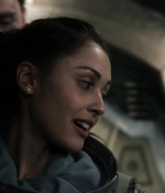 the100s1e02_0020.jpg