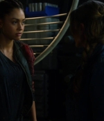the100s1e02_0123.jpg