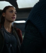 the100s1e04_0041.jpg