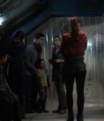 the100s1e04_0085.jpg