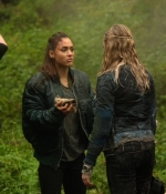 the100s1e05_0122.jpg