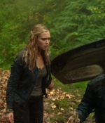 the100s1e05_0139.jpg