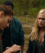 the100s1e05_0188.jpg