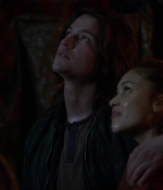 the100s1e05_0244.jpg