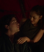 the100s1e06_0014.jpg