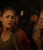 the100s1e06_0028.jpg
