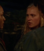 the100s1e06_0055.jpg
