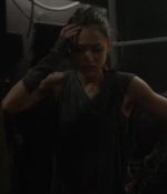 the100s1e07_0056.jpg