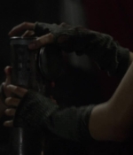 the100s1e07_0057.jpg