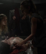 the100s1e07_0073.jpg