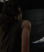 the100s1e07_0081.jpg