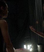 the100s1e07_0088.jpg