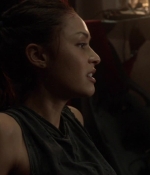 the100s1e07_0120.jpg