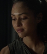 the100s1e07_0132.jpg