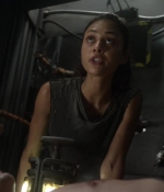 the100s1e07_0141.jpg
