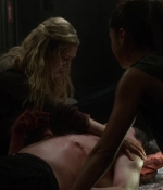 the100s1e07_0156.jpg