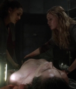 the100s1e07_0163.jpg