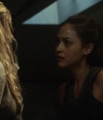 the100s1e07_0186.jpg
