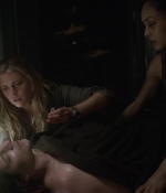 the100s1e07_0213.jpg