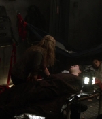 the100s1e07_0221.jpg