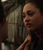 the100s1e08_0086.jpg
