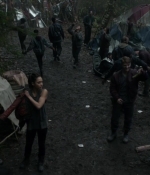 the100s1e08_0136.jpg