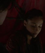 the100s1e09_0030.jpg