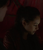 the100s1e09_0032.jpg