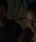 the100s1e09_0033.jpg