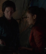 the100s1e09_0060.jpg