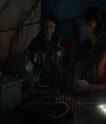 the100s1e09_0077.jpg