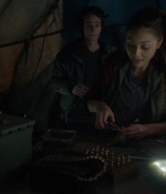 the100s1e09_0083.jpg