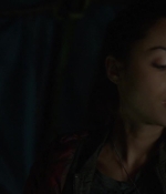 the100s1e09_0139.jpg