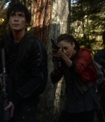 the100s1e09_0163.jpg