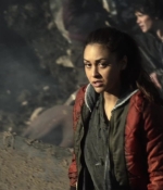 the100s1e10_0002.jpg