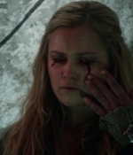 the100s1e10_0058.jpg