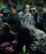 the100s1e10_0076.jpg