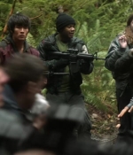 the100s1e10_0078.jpg