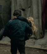 the100s1e10_0095.jpg
