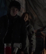 the100s1e10_0150.jpg