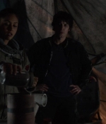 the100s1e10_0158.jpg