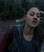 the100s1e10_0224.jpg