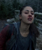 the100s1e10_0225.jpg