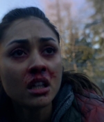 the100s1e10_0250.jpg