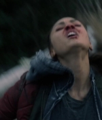 the100s1e10_0265.jpg