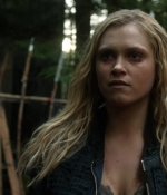 the100s1e10_0295.jpg