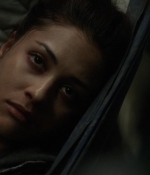 the100s1e10_0324.jpg