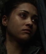 the100s1e10_0326.jpg