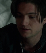 the100s1e11_0046.jpg