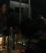 the100s1e11_0140.jpg